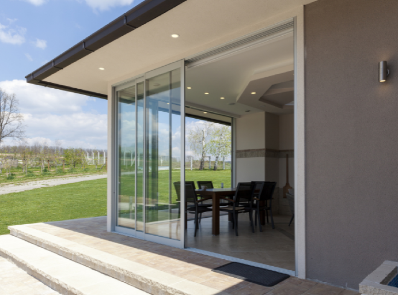 Ventanas de Aluminio en la Decoración Moderna: Estilo y Funcionalidad en tu Hogar